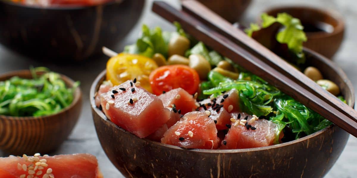 Must-try Hawaiian foods: a bowl of Poke